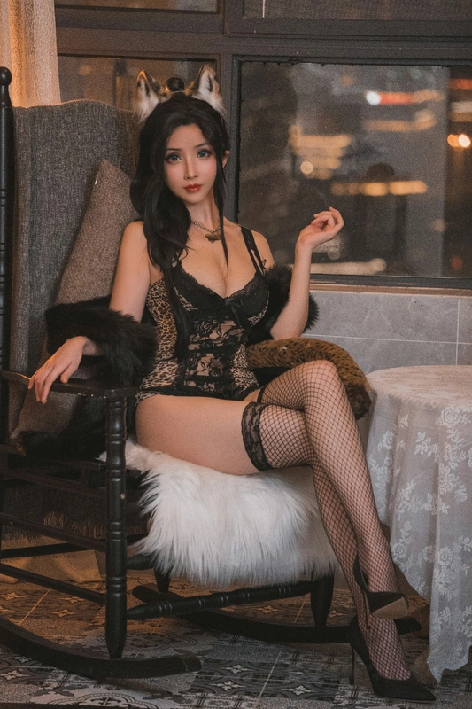 豹子女士的秘密约会 - rioko凉凉子